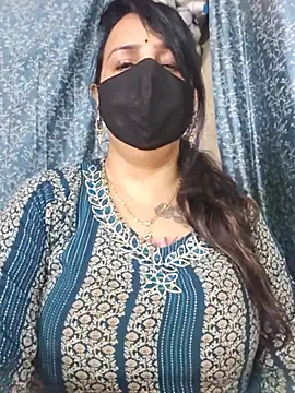 cute-tanvi webcam