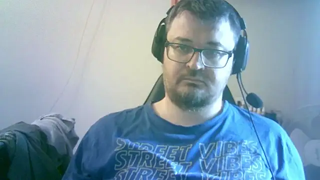 SirAbuser webcam