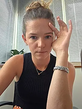 lucie_mehott webcam