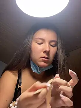 mewKate webcam