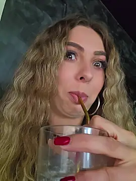 AylinRosee webcam