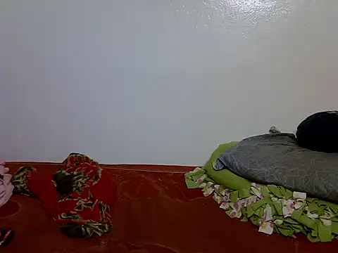 Lavesh_queen webcam