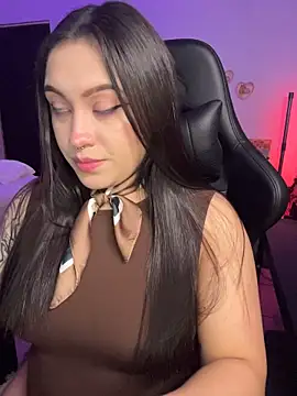 Lilyhotson webcam