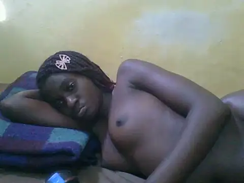 Freaky-Raina webcam