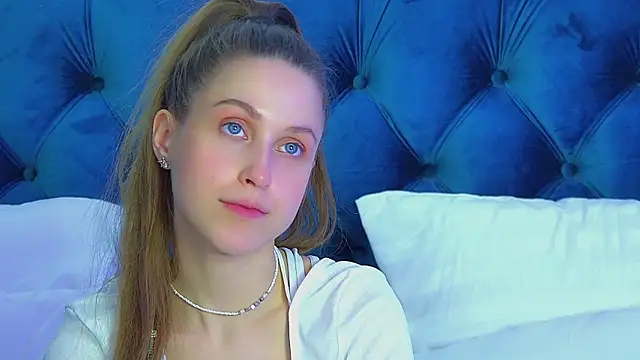 HaileyArden webcam