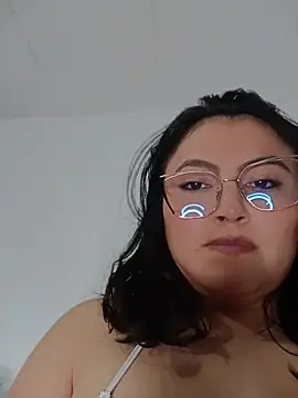 KathieeBurning webcam