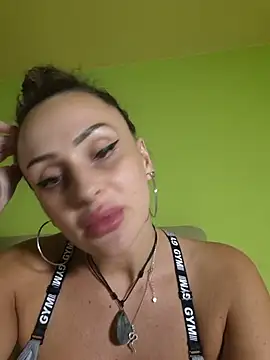 Caramellaa webcam