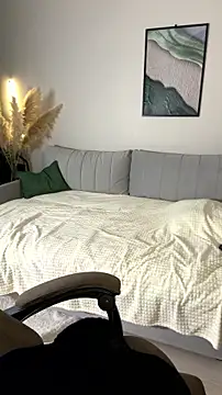 Charming_Daphny webcam