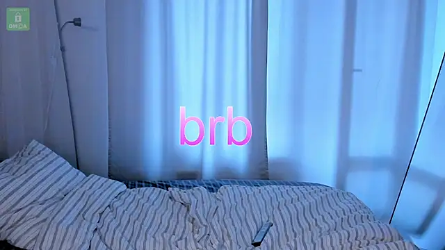erika_hoiree webcam