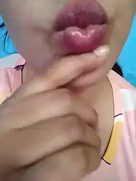 Anki-doll webcam