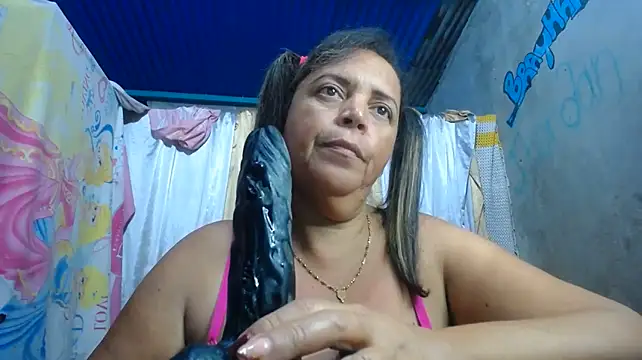 alina_maturehot webcam