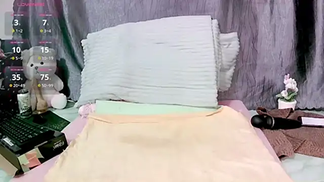 Angel_Jakes webcam