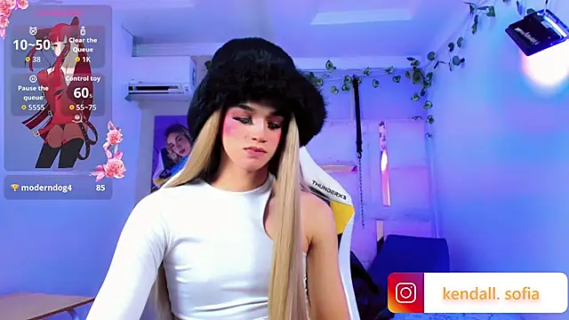 Sophiaa_doll_ webcam