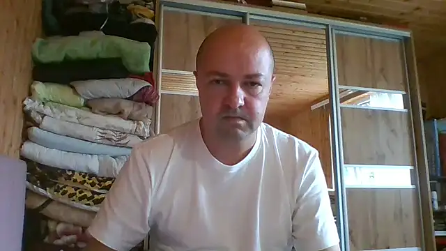 Luceriusbigass webcam