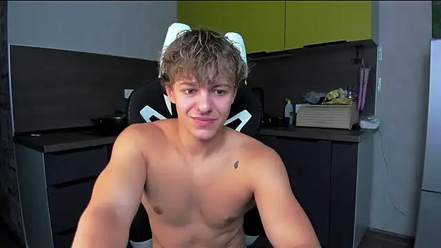 prince_nik (M young) - naked posing