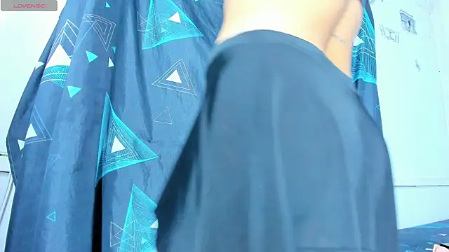 Mia_Cherryx webcam