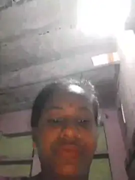 Hot_khusi753 webcam