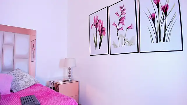 Perla_Spencer_ webcam