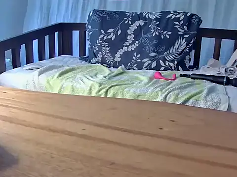 NIRVANA live cam on StripChat