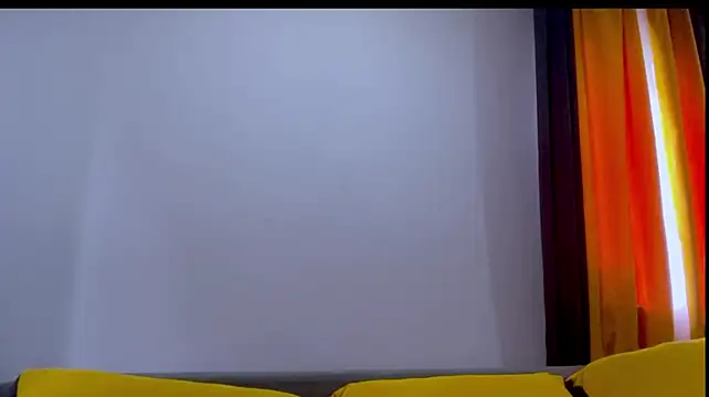 Dreamyblushfairy webcam