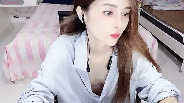 miaomiao-99 webcam