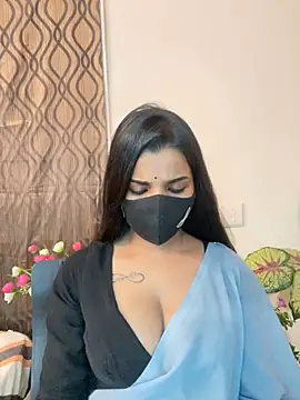 its_ur_flora live cam on StripChat