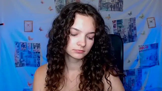 _SusieSu_ live cam on StripChat