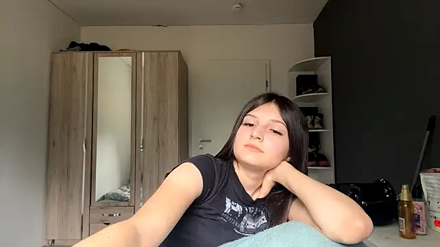 SpanishRooter webcam