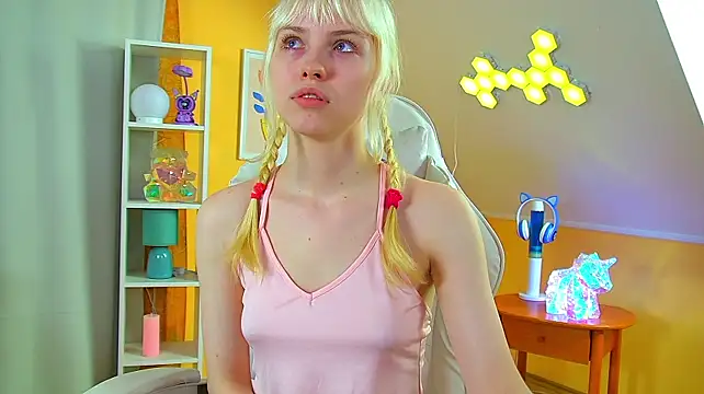 HannahHollis webcam