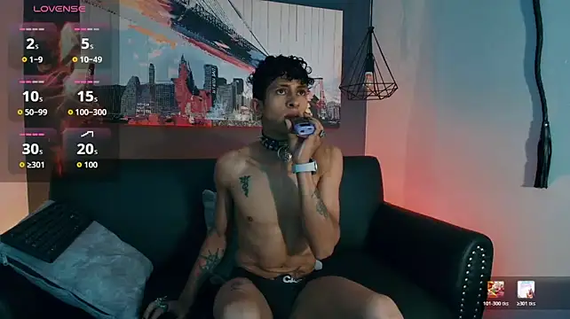 Maximoking26 webcam