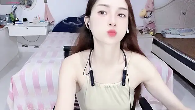 miaomiao-99 webcam