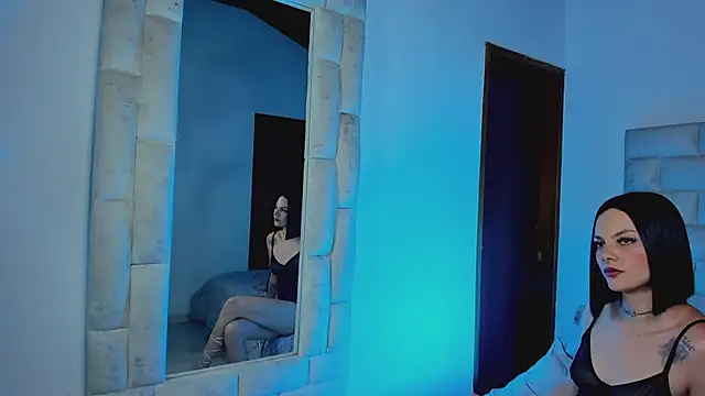 HollyGrey_ webcam