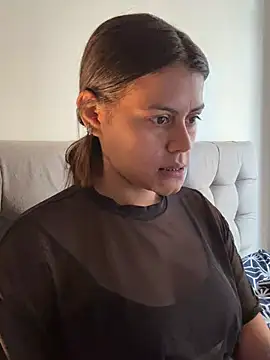 RachelWeisz_ webcam