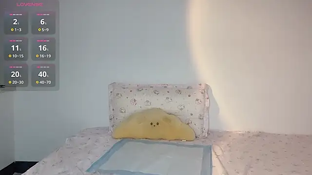 77-Vicky webcam