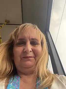 Irina2909@xh webcam