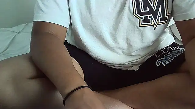 vanilla_chocolate23 webcam