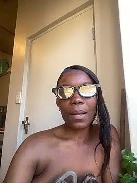 prettydollyy webcam