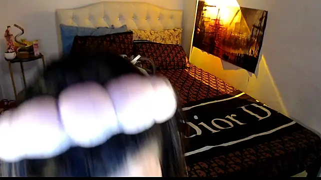 NinaDOM4CUM webcam