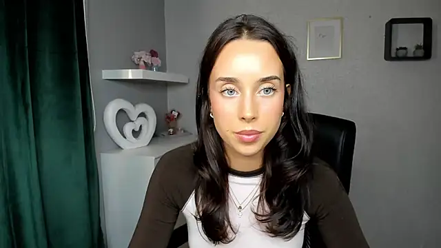 AdeleSolo webcam