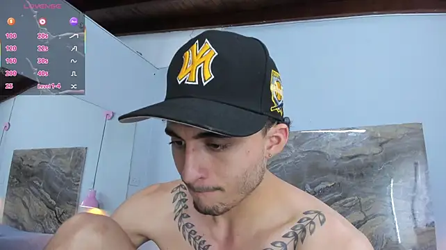 James-06 webcam