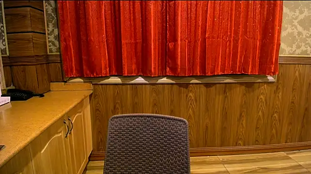 sexyslut_celeste webcam