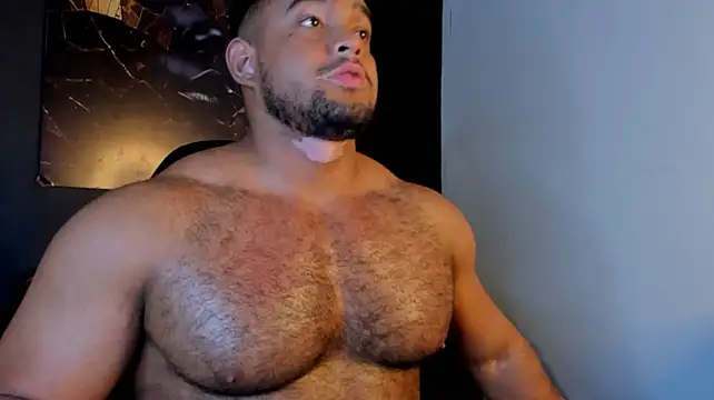 Big_furry_bear13 webcam