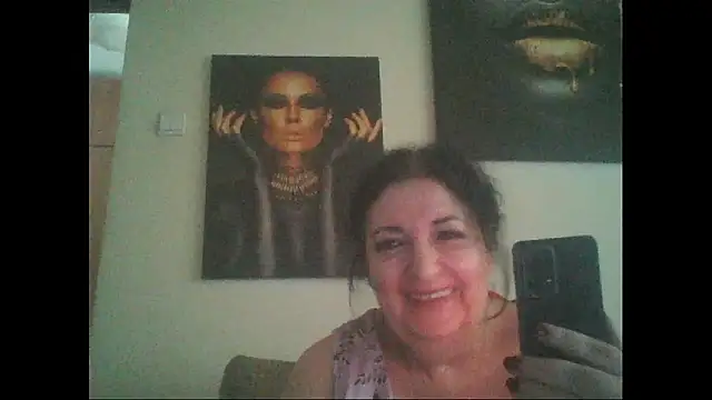 maturekorine webcam