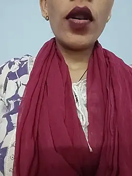 Noorkhatoon webcam