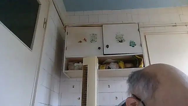 mariusica1@xh webcam