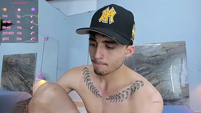 James-06 webcam