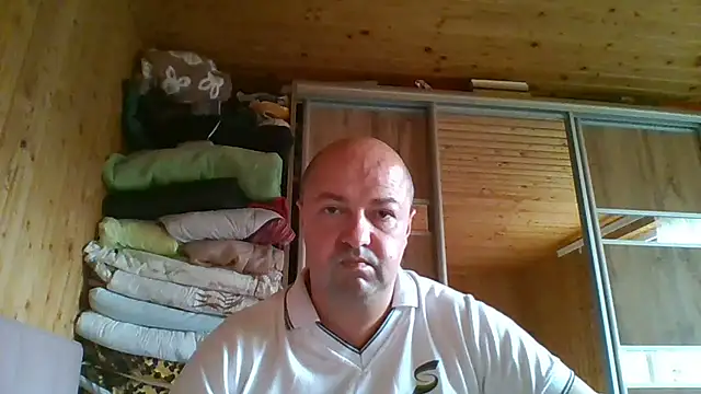 Luceriusbigass webcam