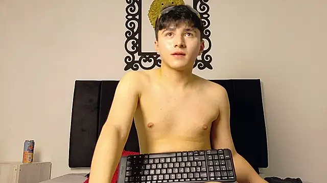 lunaydream (M twink) - masturbate intense