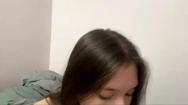 DarkenedPact webcam