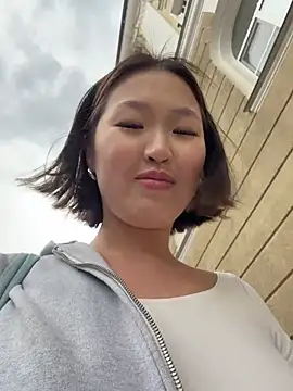CreamPuff- webcam